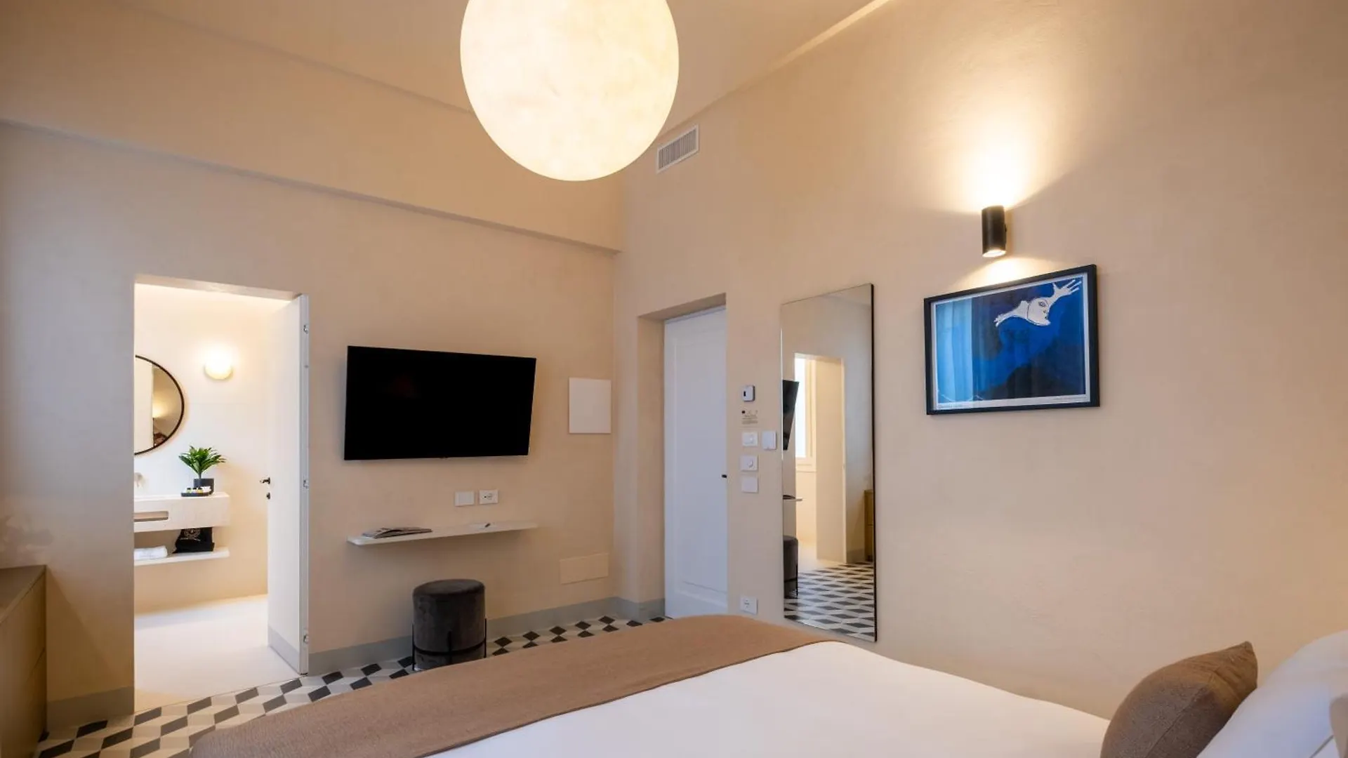 Palazzo Paisiello - Luxury Rooms Lecce 0*,  Italy